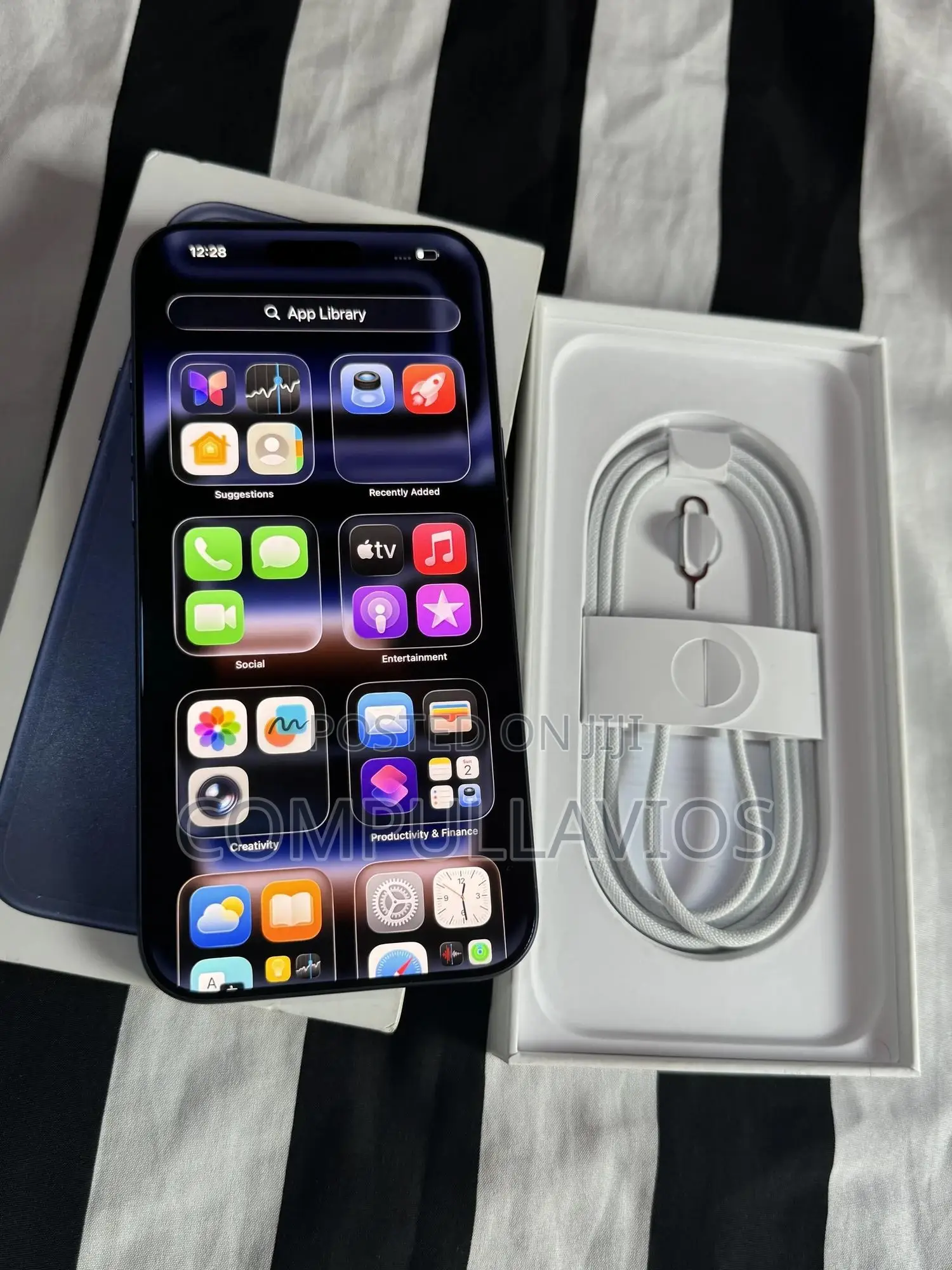 New Apple iPhone 17 Pro Max 512 GB Blue