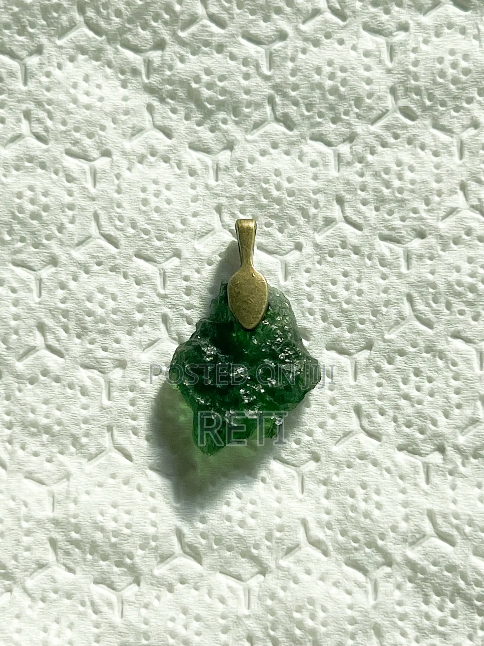 The No Nonsense 2.5g Moldavite. Rapidly Change Your Life From 0 to 100