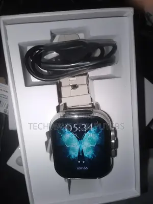 Smartwatch With Inbuilt Earpod