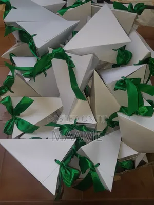 Pillow And Pyramid Box