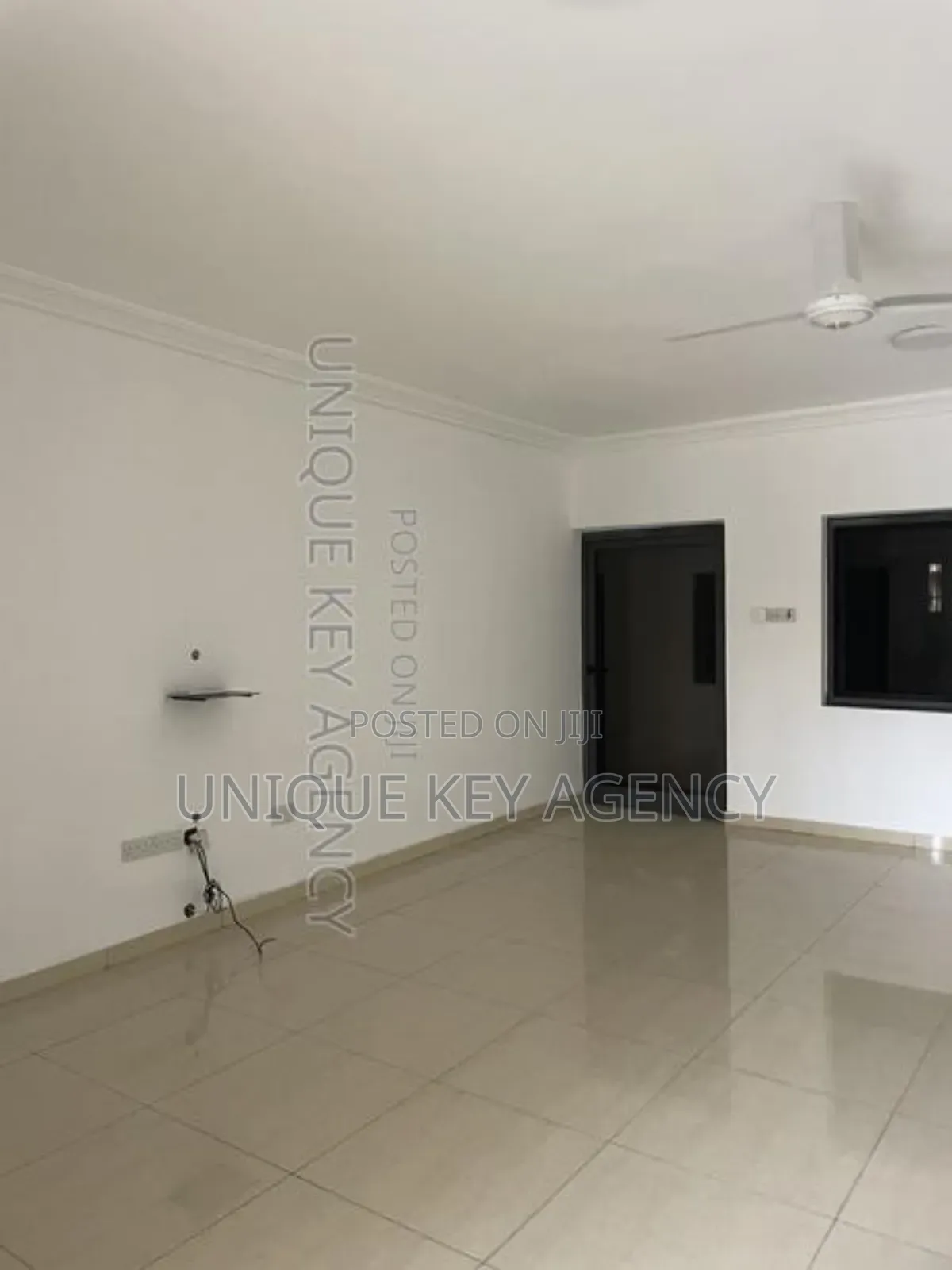 3bdrm Apartment in Unique Key Agency, Airport Residential Area for rent