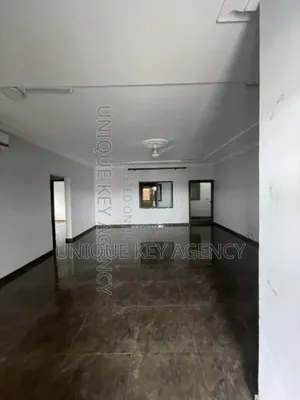 3bdrm Apartment in Unique Key Agency, Airport Residential Area for rent