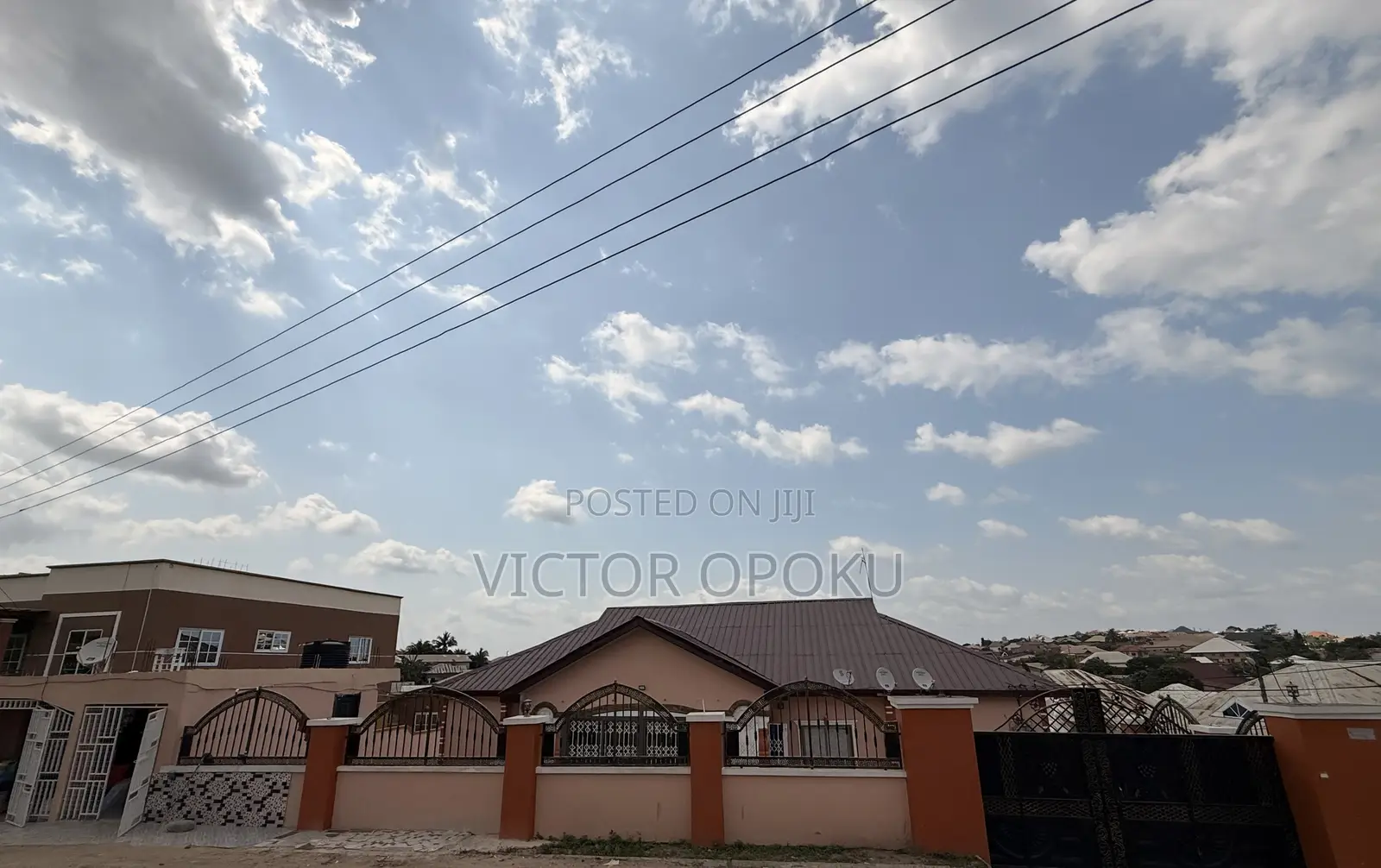 Furnished 6bdrm House in Graceman Properties, Kwabre for sale