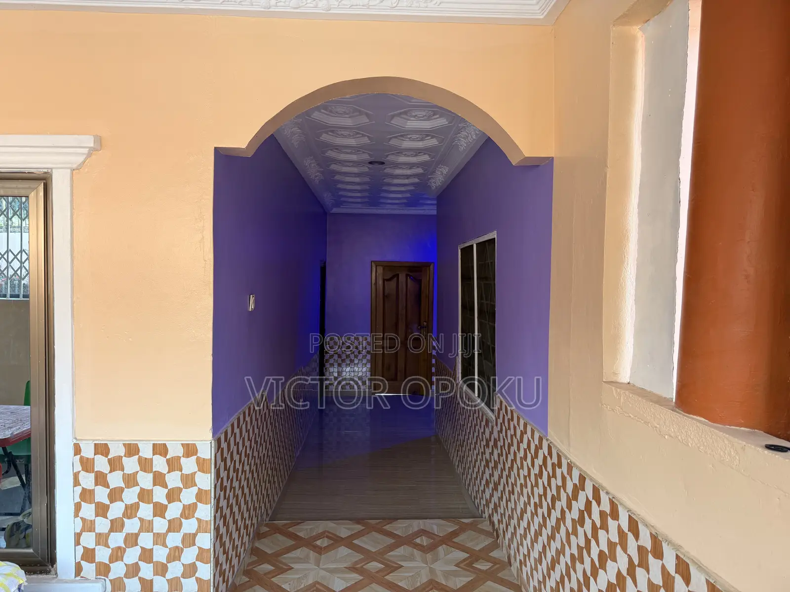 Furnished 6bdrm House in Graceman Properties, Kwabre for sale