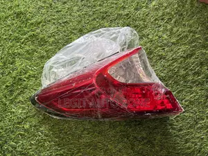 Toyota CHR 2017,2018,2019, Taillights Available