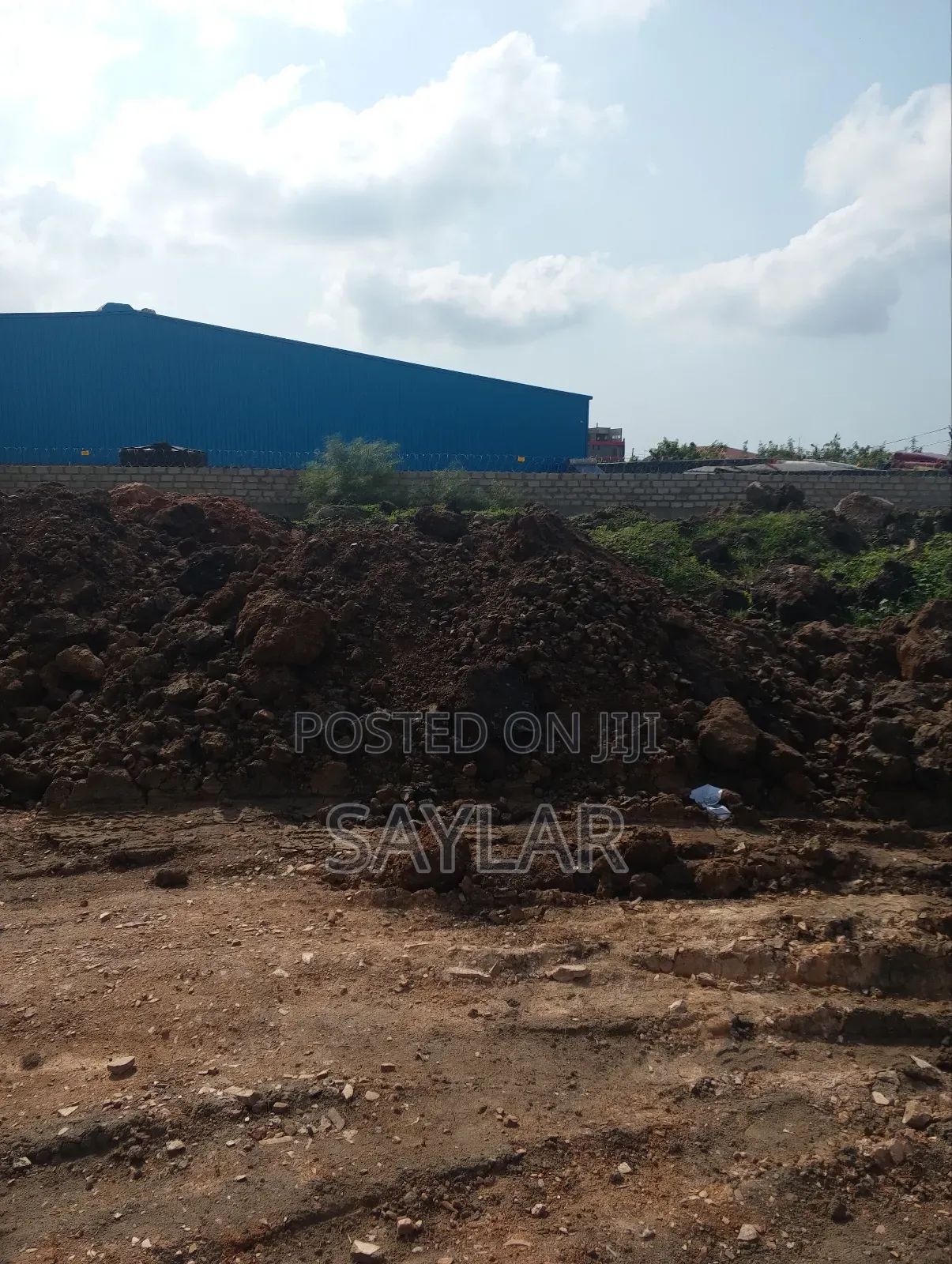 2 Plots Facing the Motto Way Close to Klagon Under Bridge for Sale