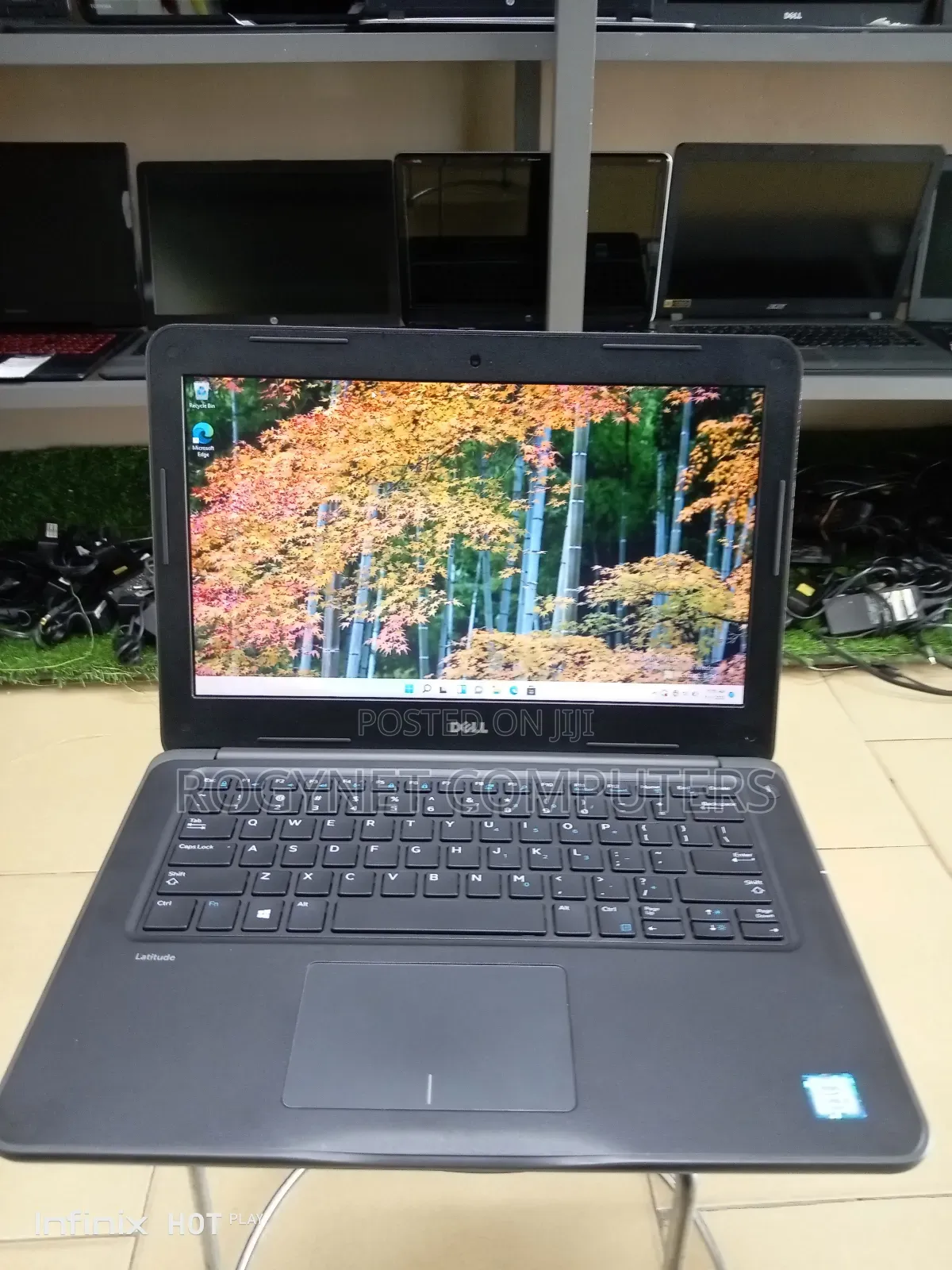 Laptop Dell Latitude 3380 4GB Intel Core i3 SSD 128GB