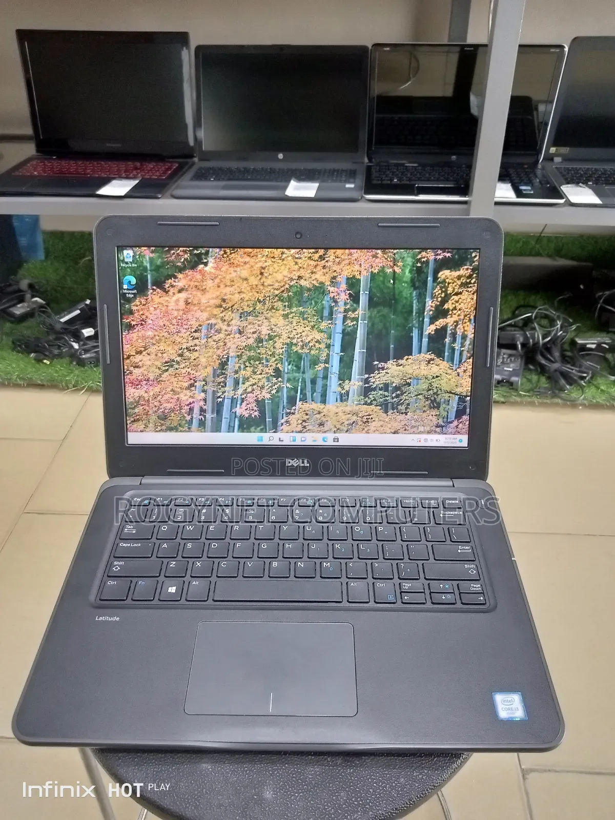 Laptop Dell Latitude 3380 4GB Intel Core i3 SSD 128GB