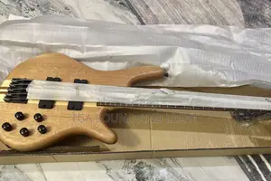 5 Strings Active Bass Guitar
