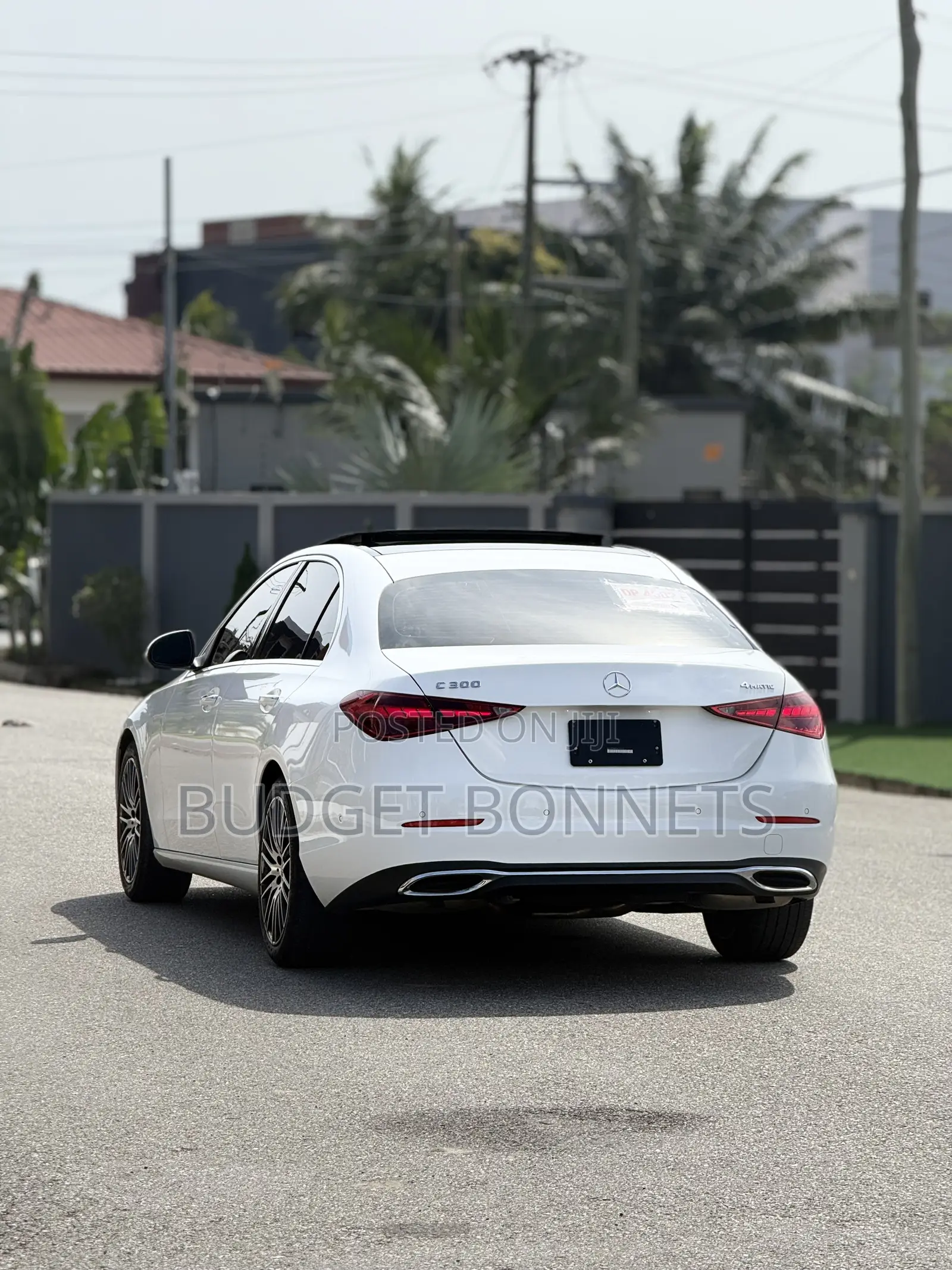 Mercedes-Benz C300 2024 White