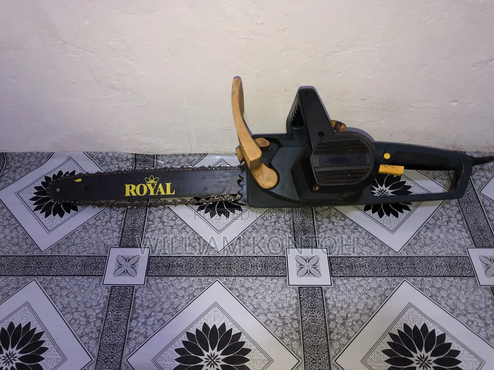 Royal Einhell Electric Chainsaw
