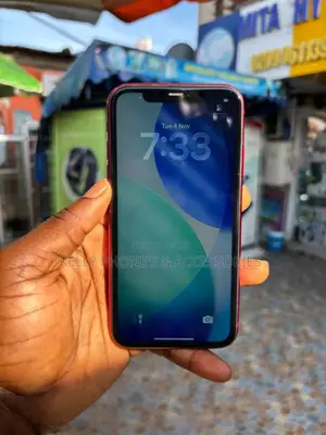 Apple iPhone 11 128 GB Red