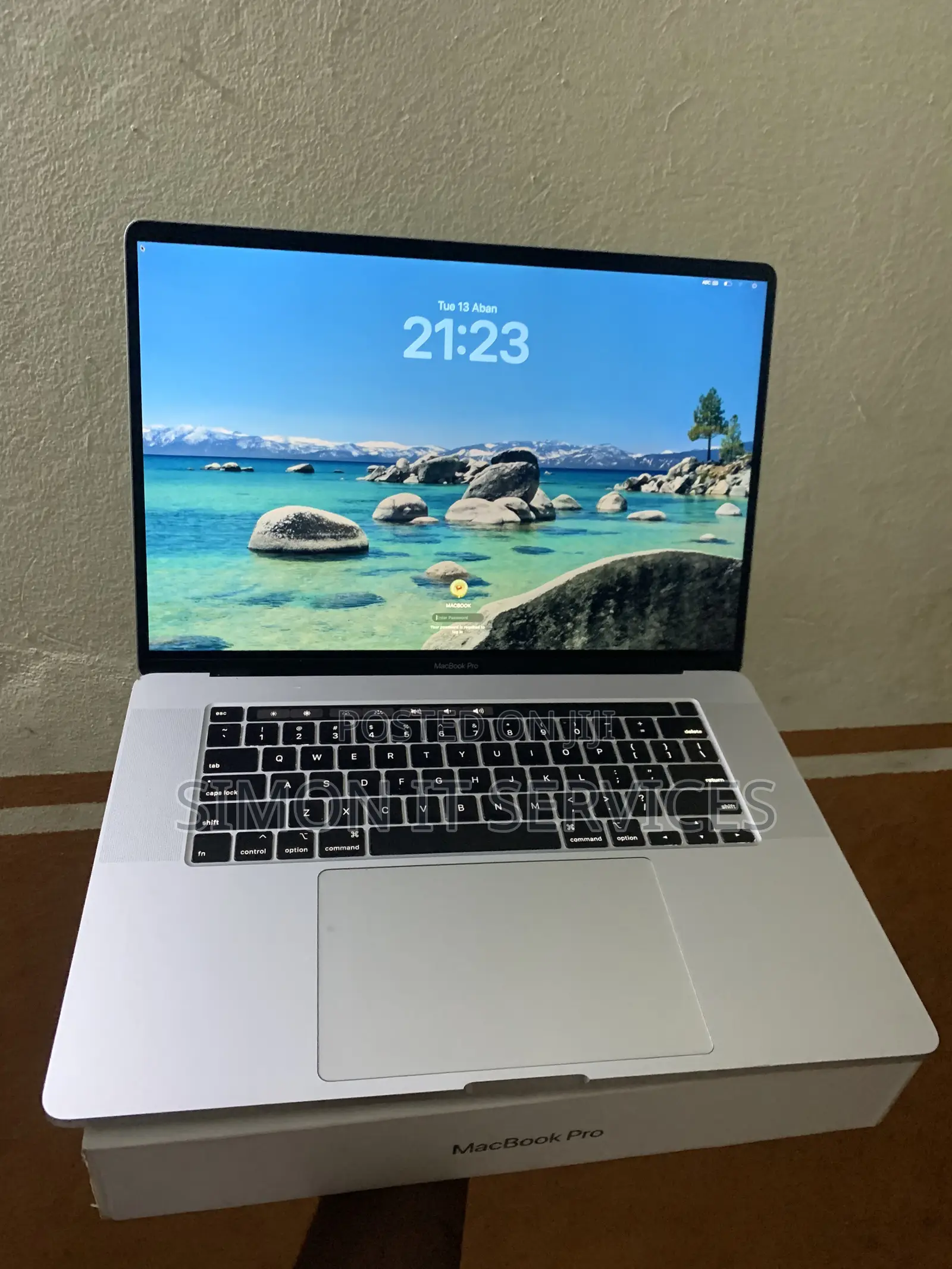 Laptop Apple MacBook Pro 2019 16GB Intel Core i7 SSD 512GB