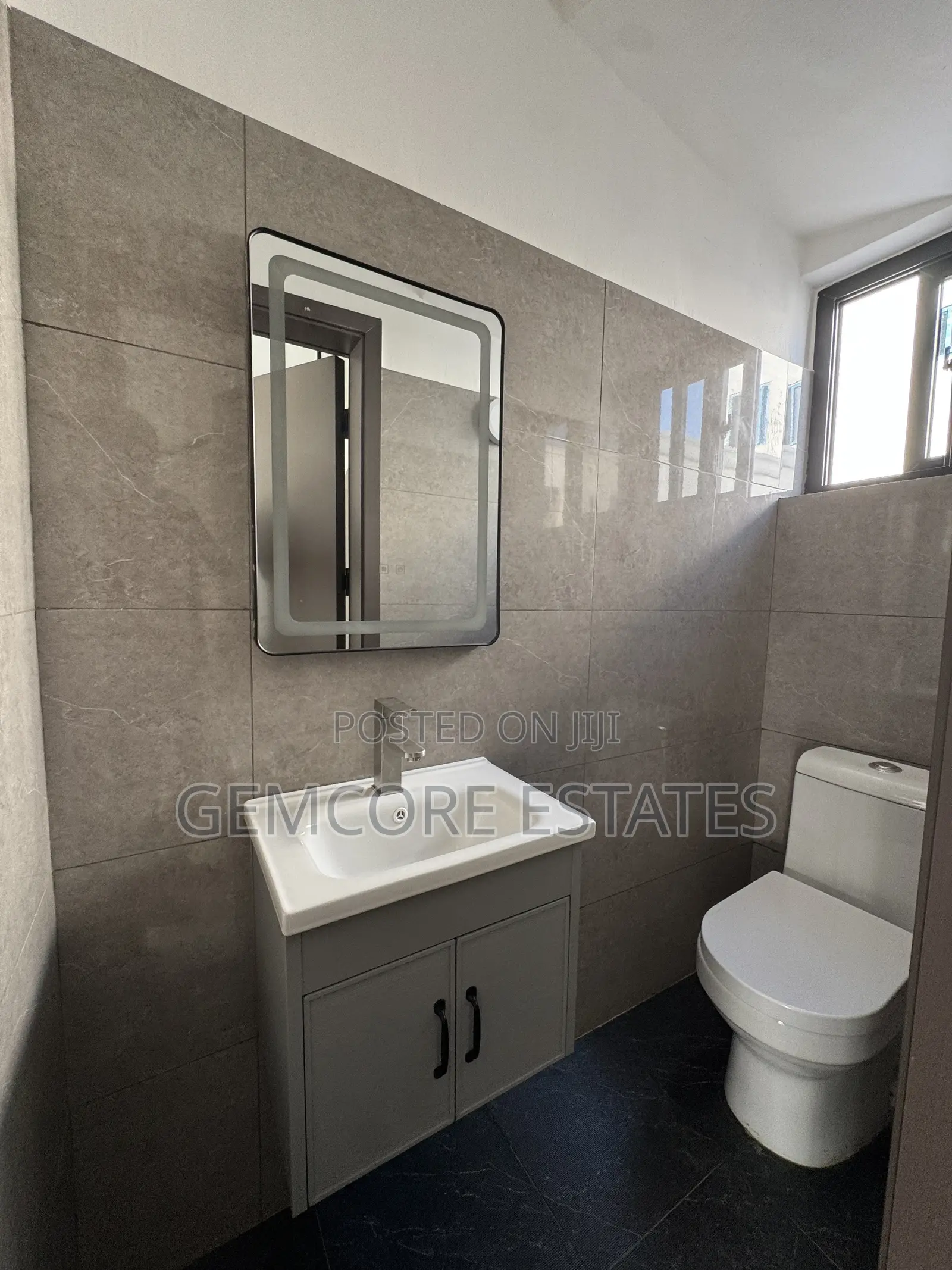 4bdrm House in West Trasacco, East Legon for sale