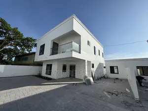 4bdrm House in West Trasacco, East Legon for sale