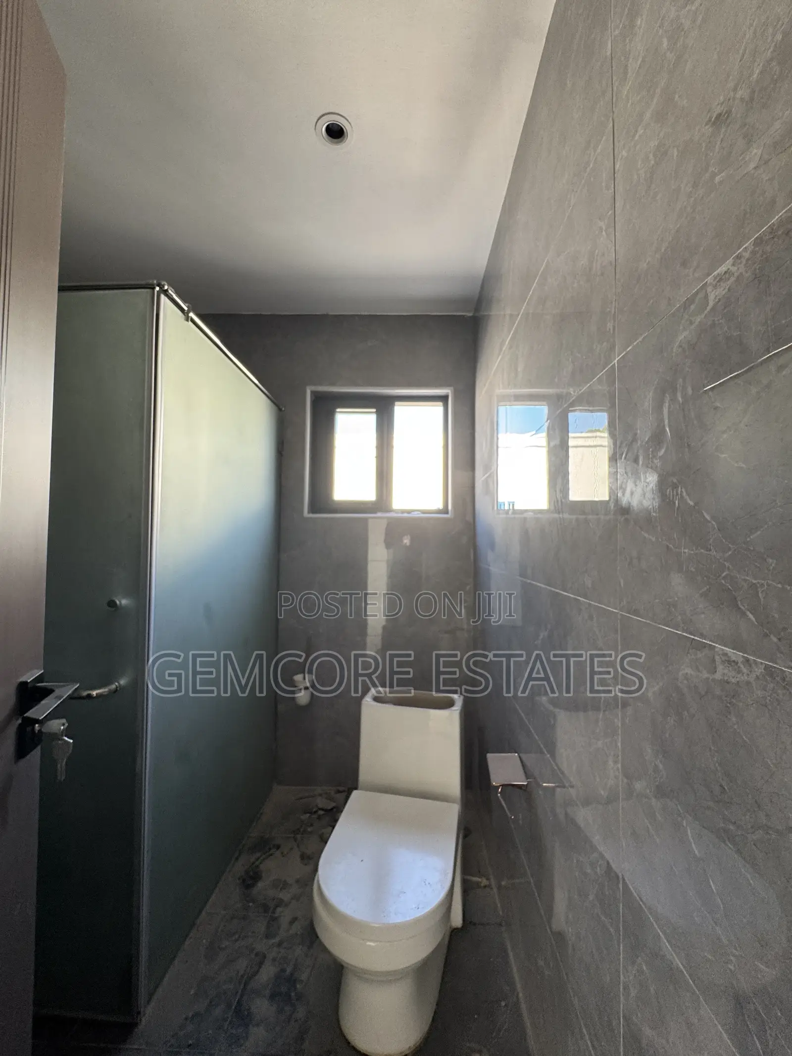 4bdrm House in West Trasacco, East Legon for sale