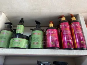 Mielle Rosemary Mint/ Pomegranate and Honey Hair Products (Per 1 C150)