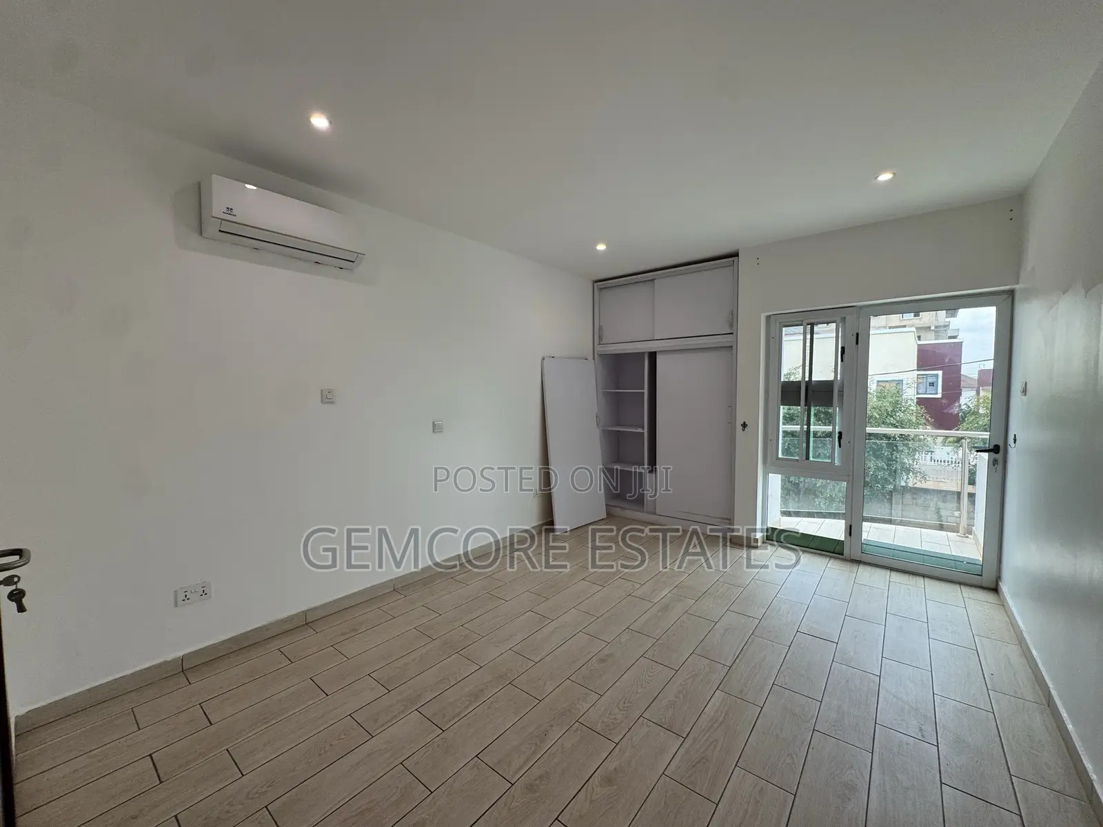 2bdrm Townhouse / Terrace in East Legon Hills, Adjiriganor for rent