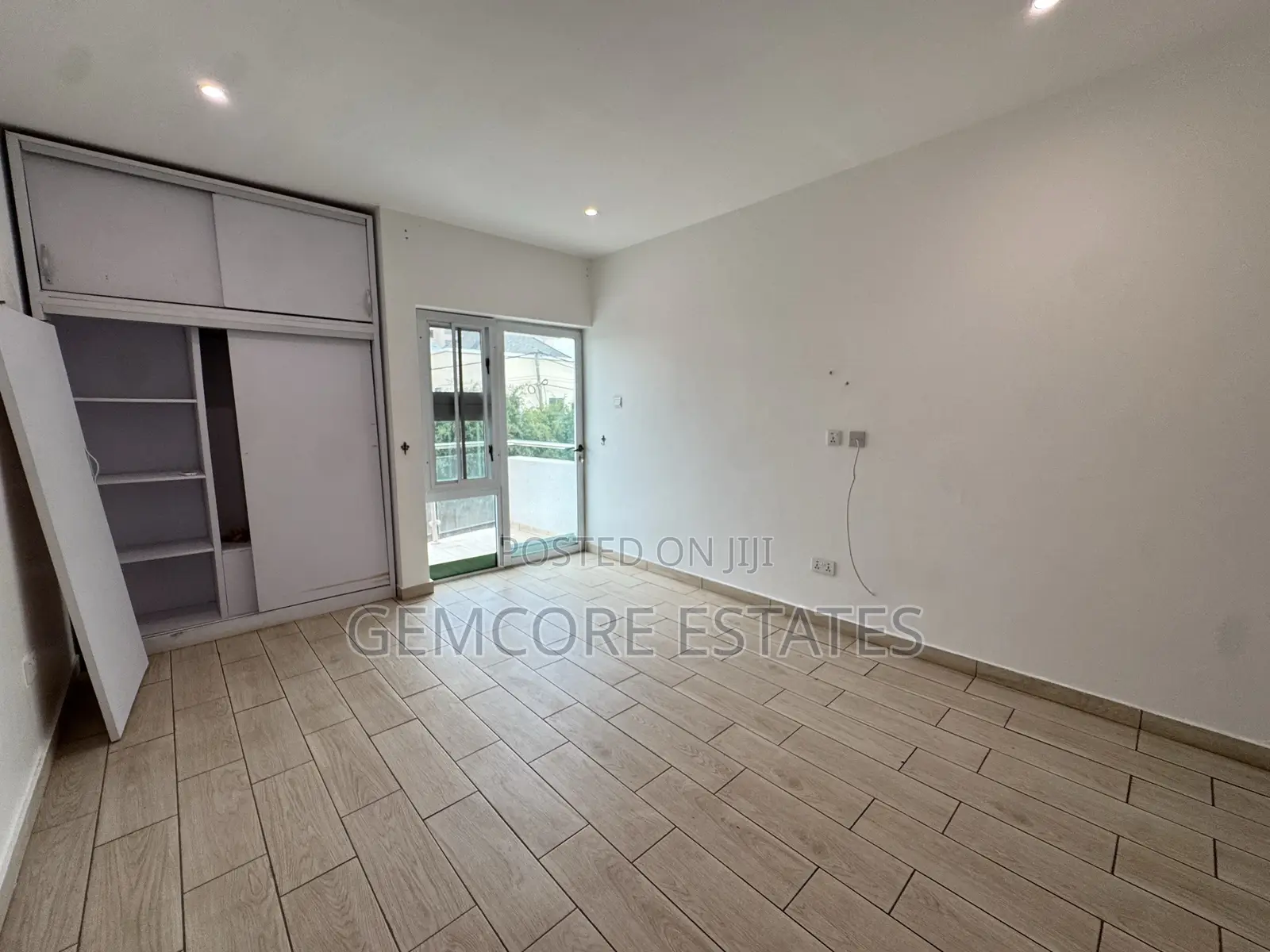 2bdrm Townhouse / Terrace in East Legon Hills, Adjiriganor for rent
