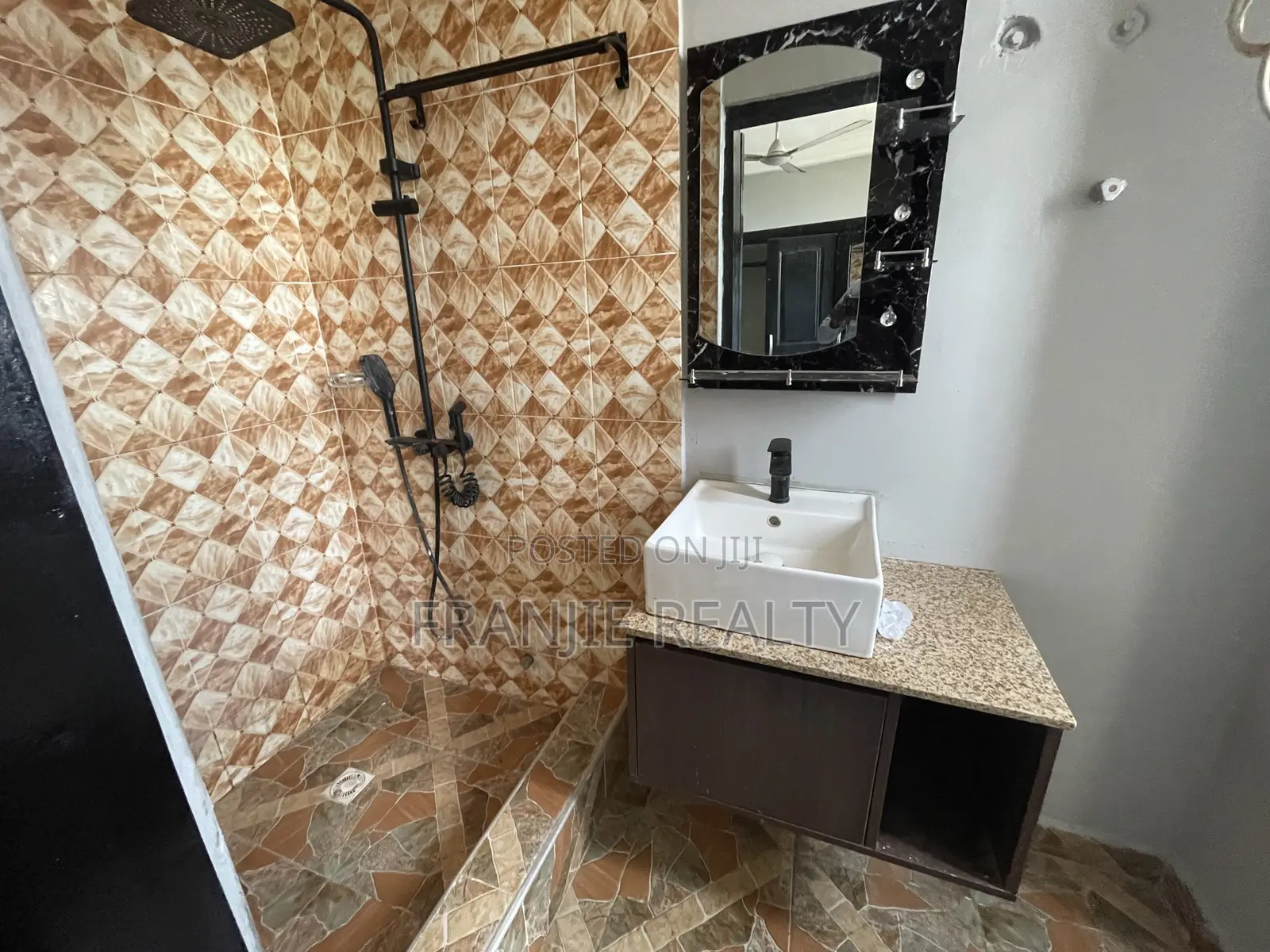 2bdrm Apartment in Franjie Realty, Bortiano for rent