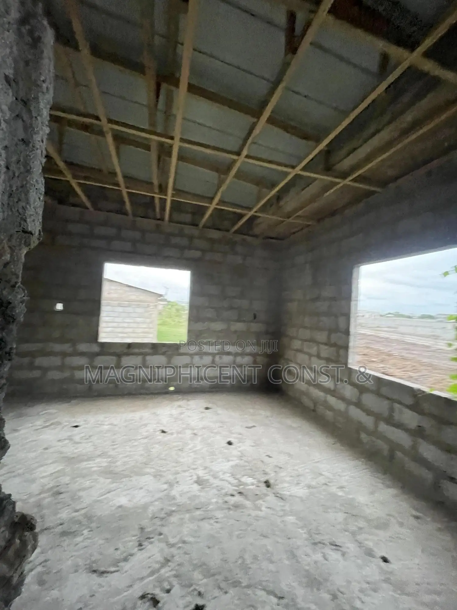 3bdrm House In Motorway, Ashaley Botwe For Sale