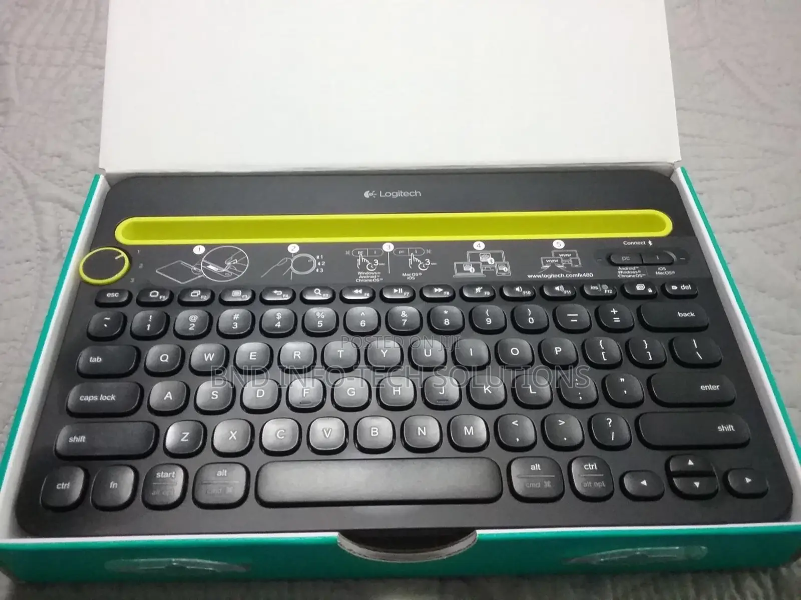 Logitech Wireless/Bluetooth Multi-Device Keyboard