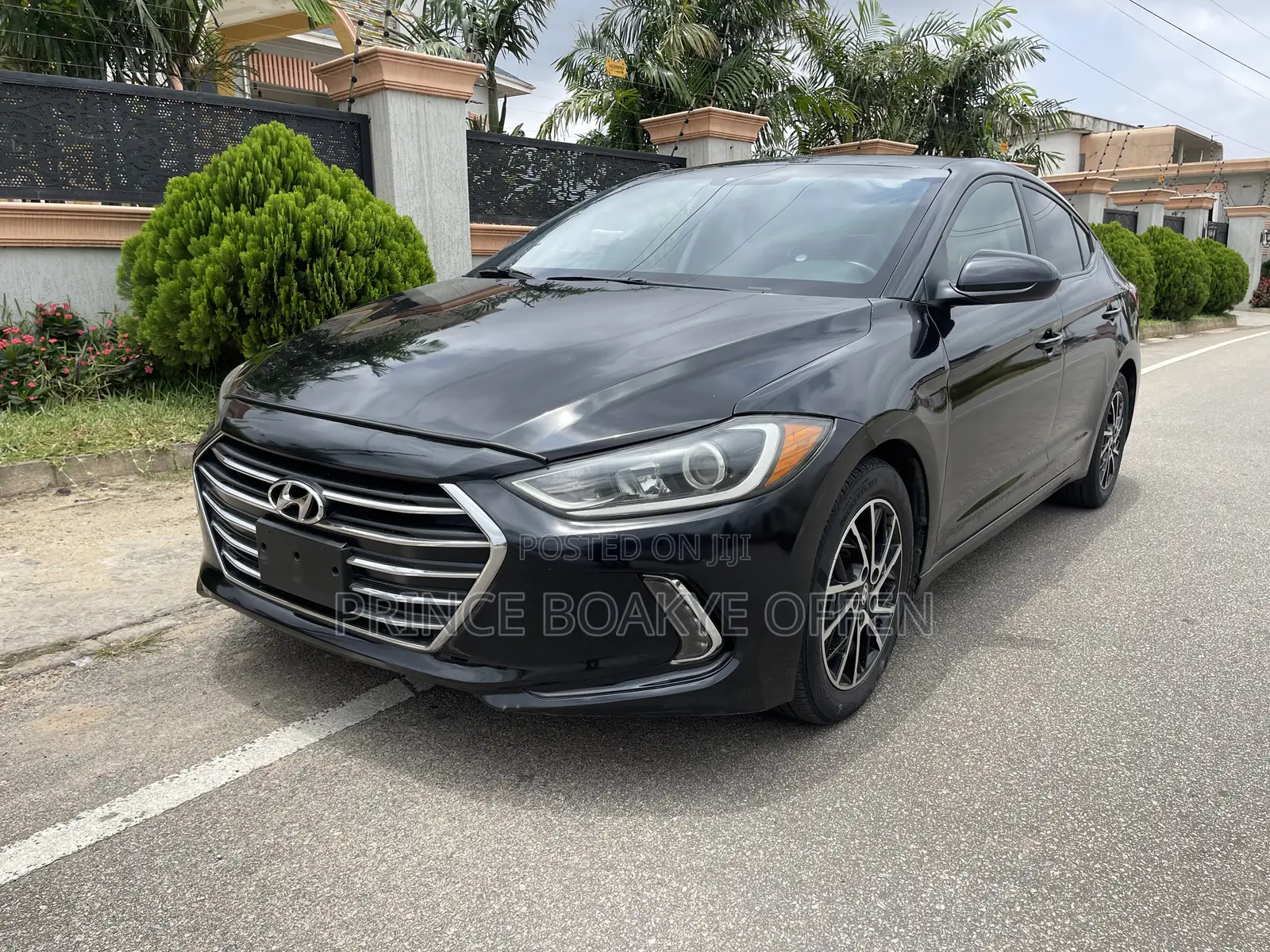 Hyundai Elantra 2017 Black