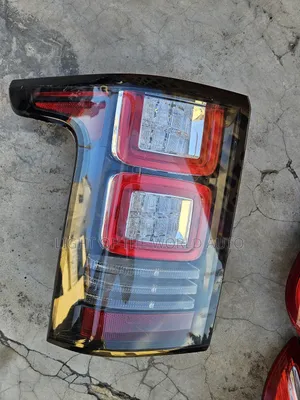 Range Rover Vogue Taillight 2016 Left Side