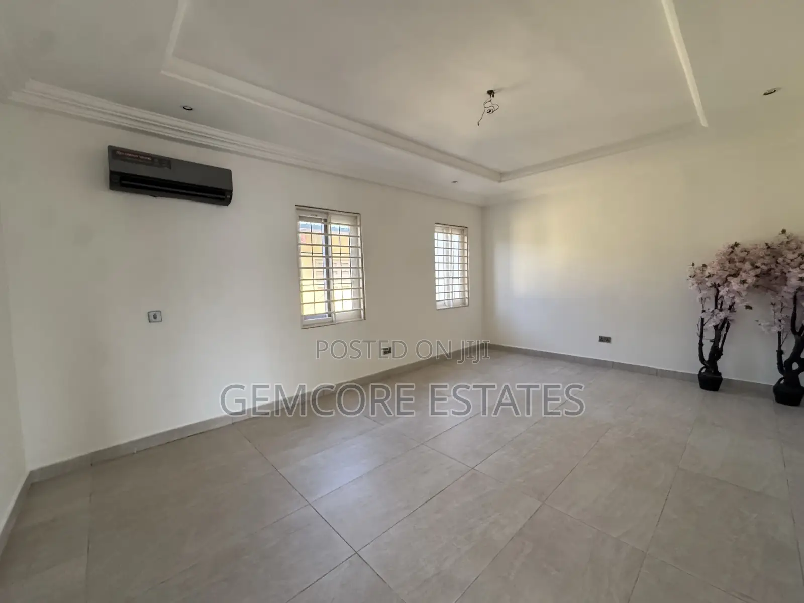 4bdrm House in East Legon for rent