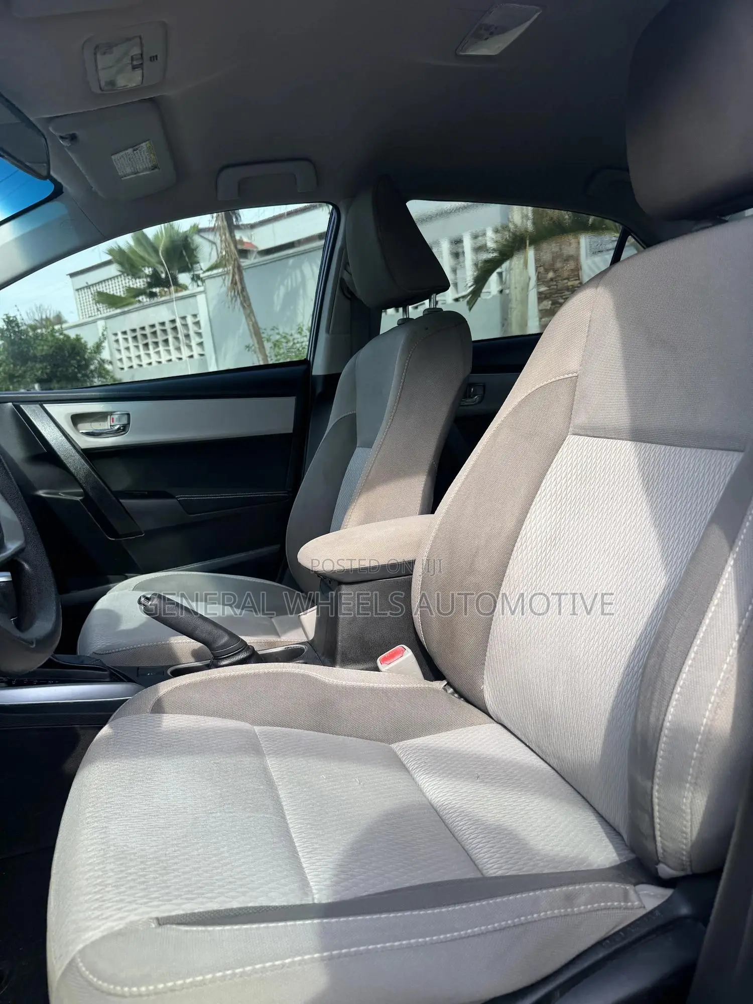 Toyota Corolla LE 4dr Sedan (1.8L 4cyl CVT) 2017 Black