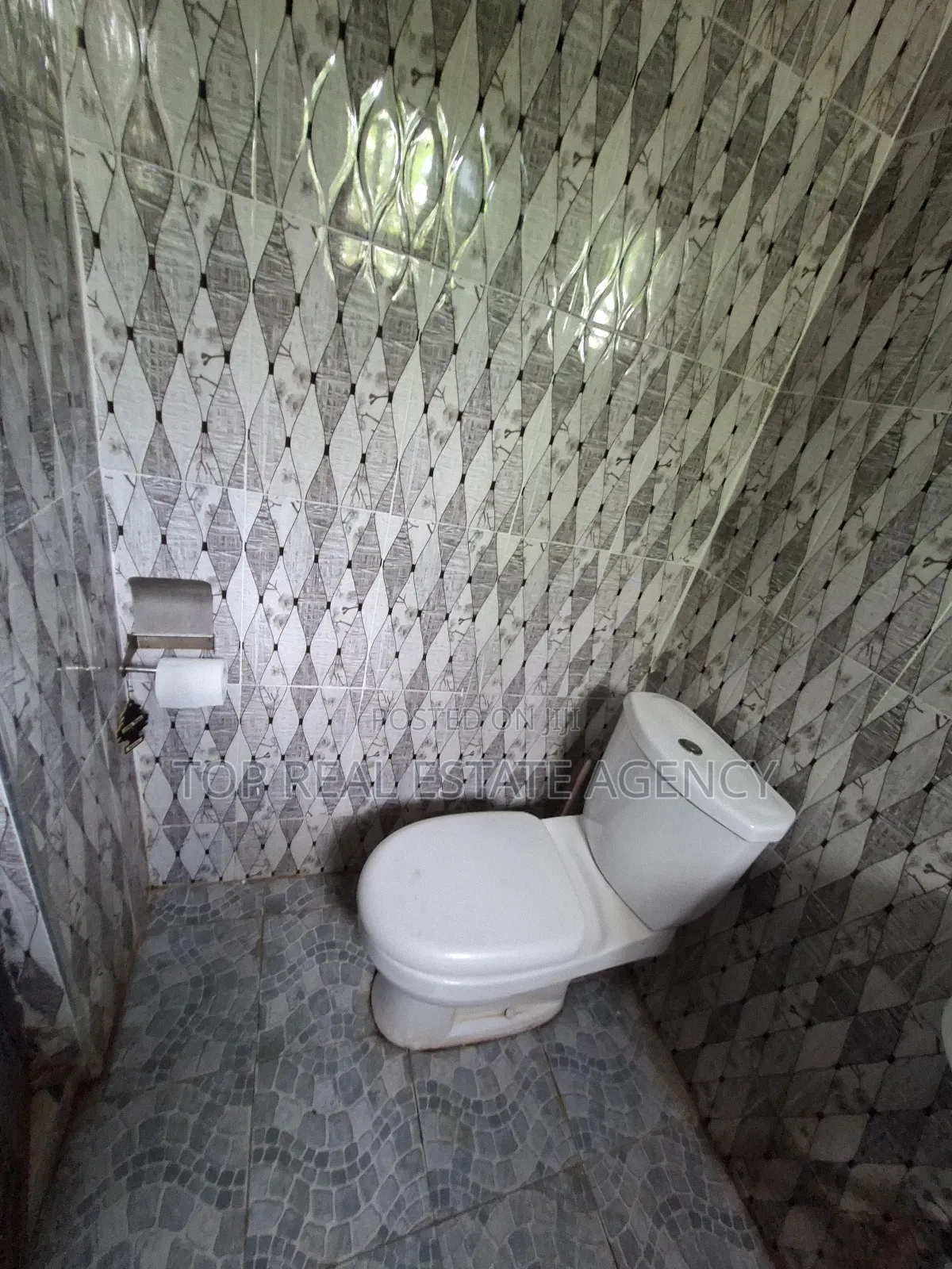 1bdrm Apartment in ,, North Legon for rent