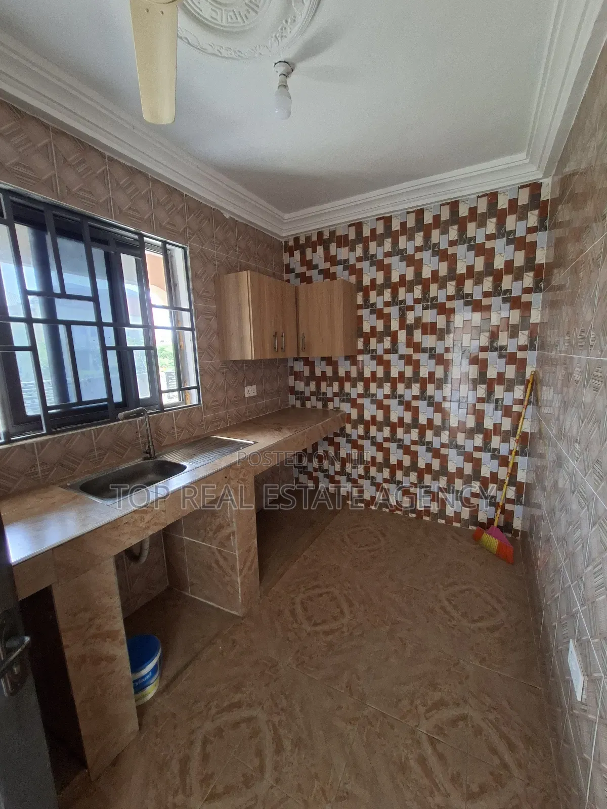 1bdrm Apartment in ,, North Legon for rent