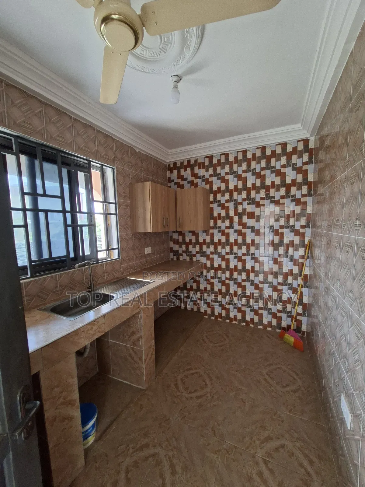 1bdrm Apartment in ,, North Legon for rent