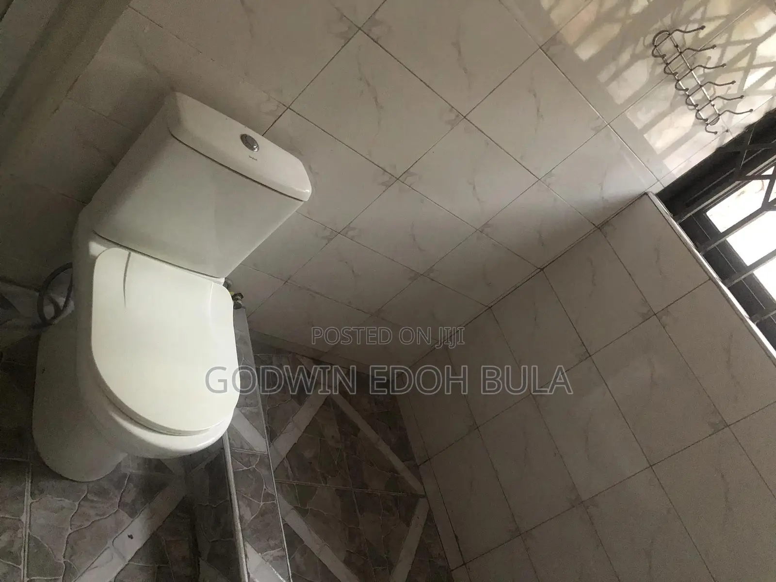1bdrm Apartment in Botwe High Ways, School Junction for rent