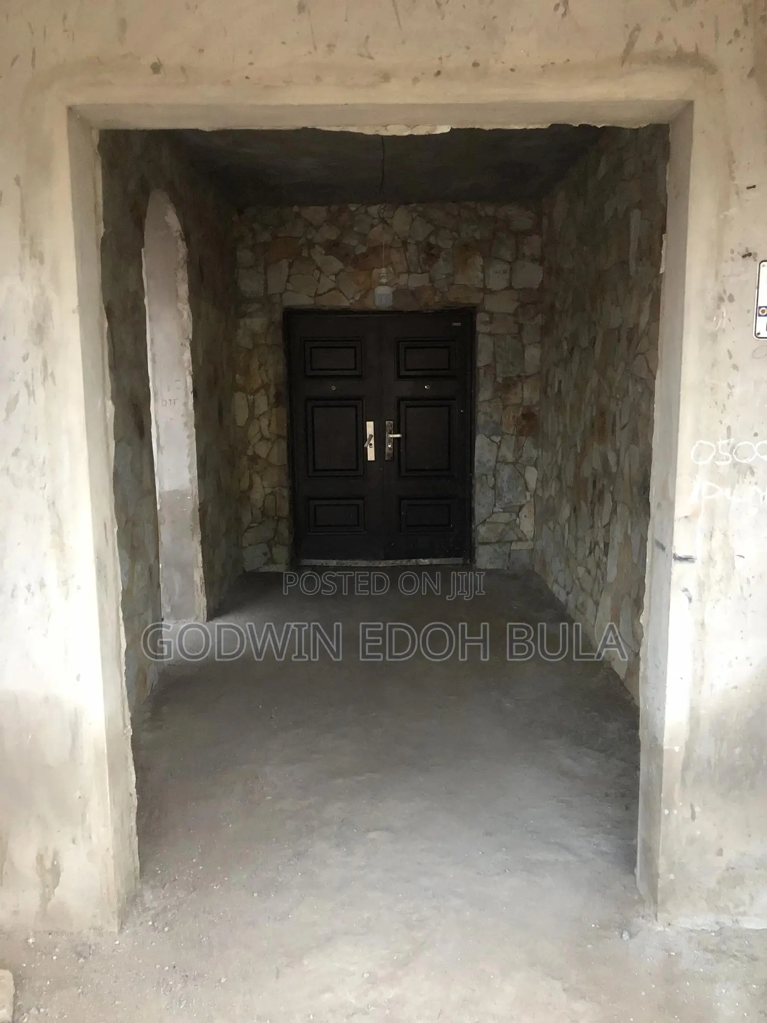 1bdrm Apartment in Botwe High Ways, School Junction for rent