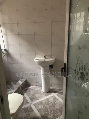 1bdrm Apartment in Botwe High Ways, School Junction for rent