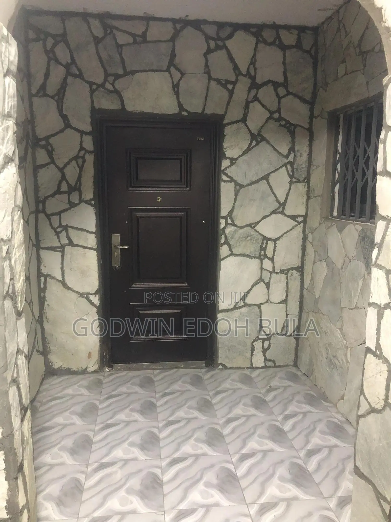 1bdrm Apartment in Botwe High Ways, School Junction for rent