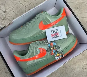 Nike Air Force