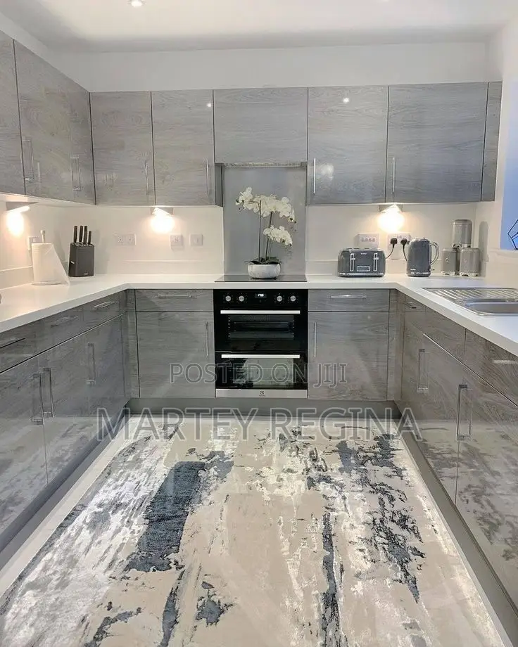 Luxury Kitchen Cabinets