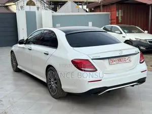 Mercedes-Benz E300 2018 White
