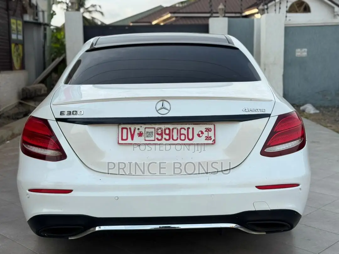 Mercedes-Benz E300 2018 White