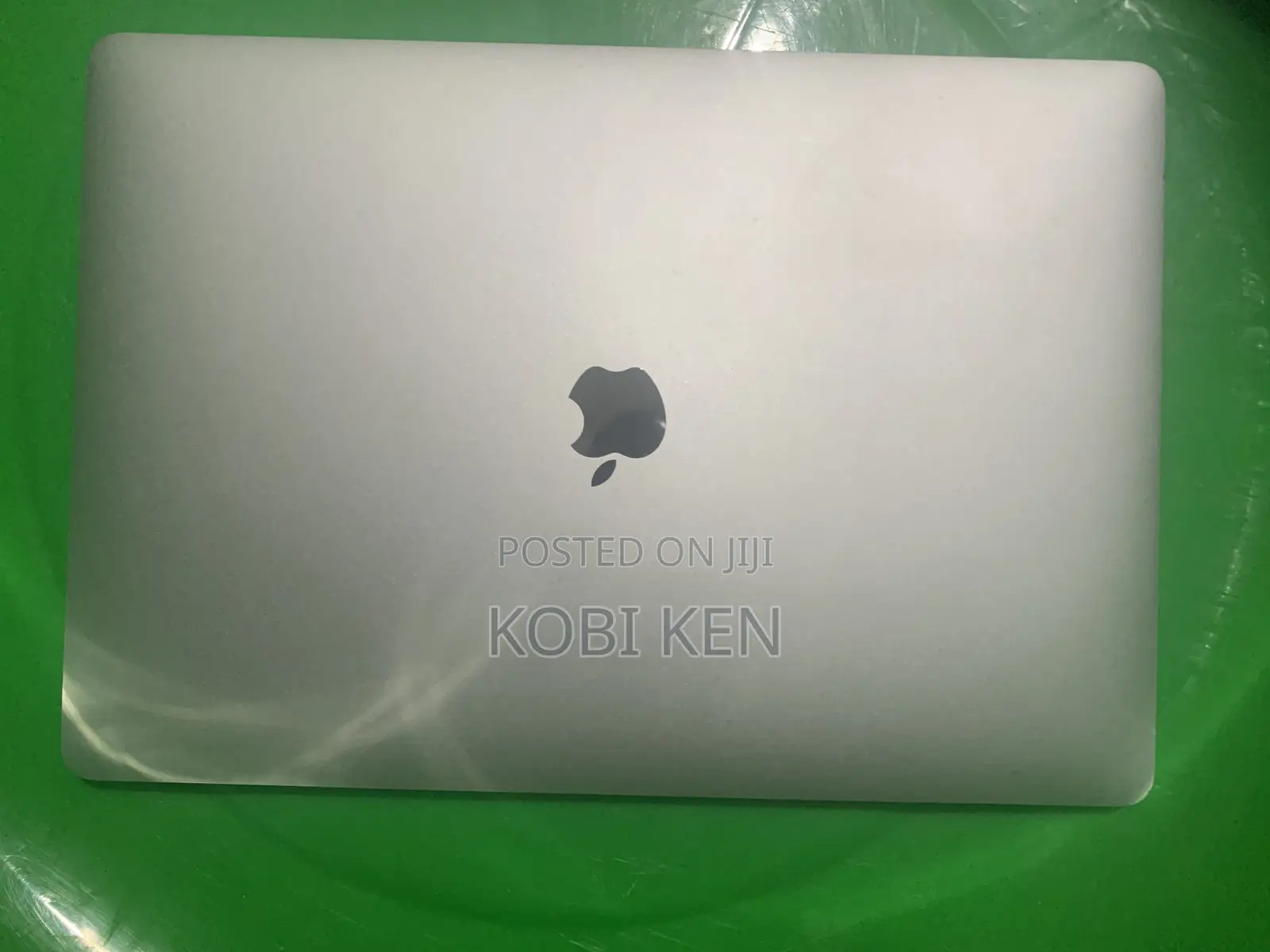 Laptop Apple MacBook Pro 2018 16GB Intel Core i7 SSD 256GB