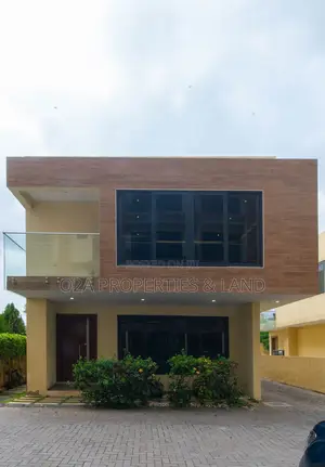 3bdrm Townhouse / Terrace in East Legon, Bawaleshie for rent