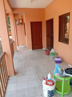 4bdrm Apartment in Sowutwuom for rent