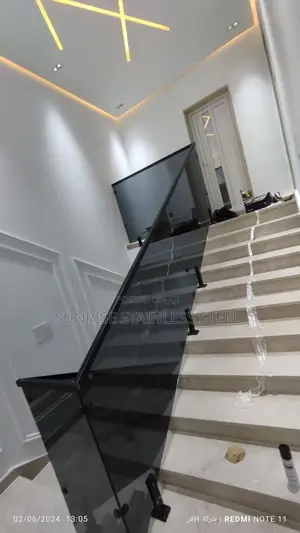 Sunrise Stainless Frameless Design