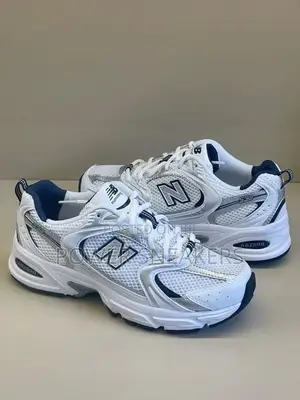 New Balance 530