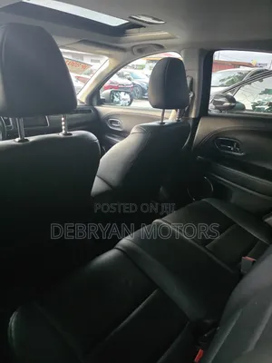 Honda HR-V EX-L w/Navigation FWD 2018 Gray