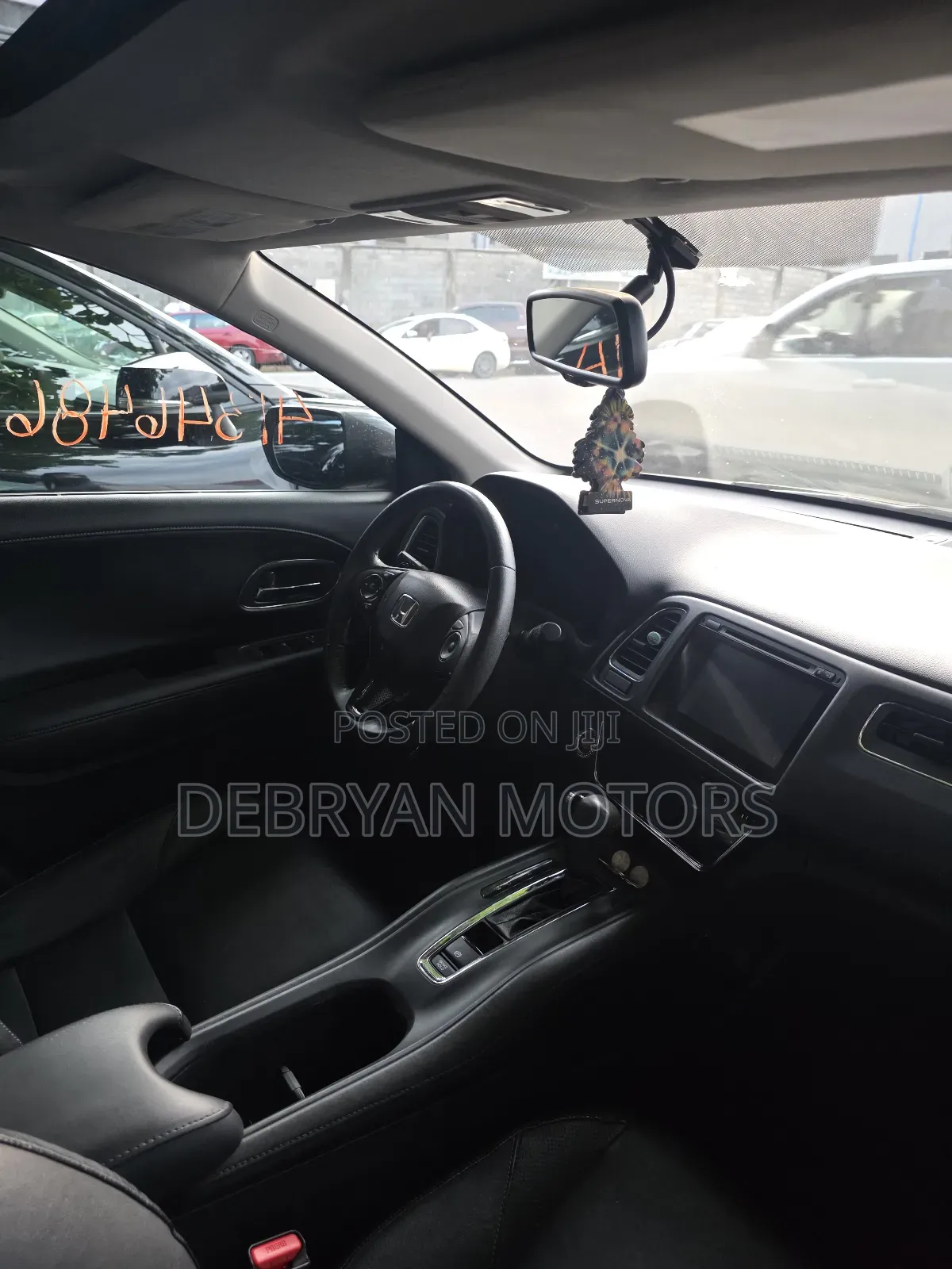 Honda HR-V EX-L w/Navigation FWD 2018 Gray