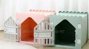 Medium Plastic Dog Kennel