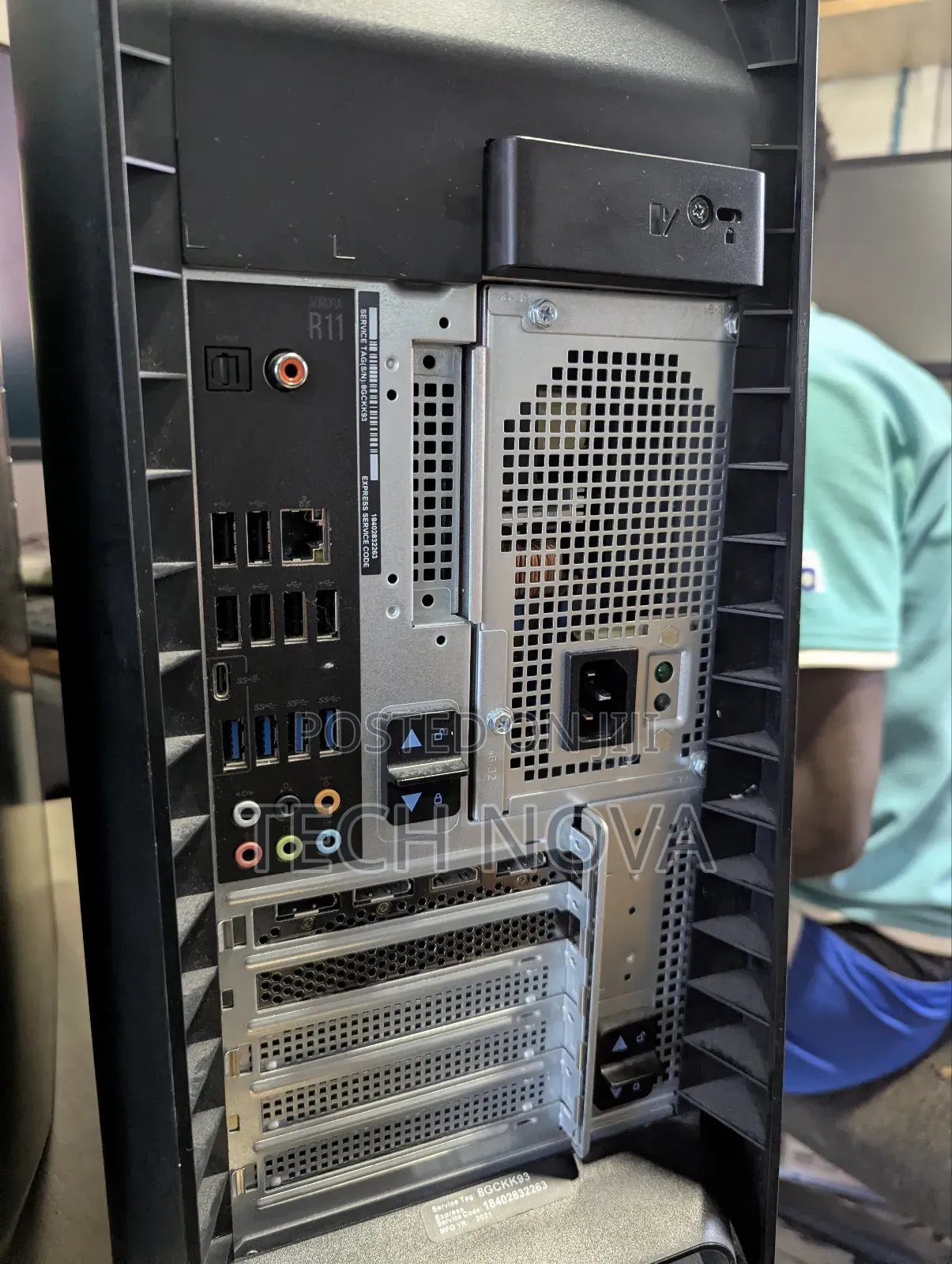 Desktop Computer Dell Aurora R11 32GB Intel Core i7 SSD 1T